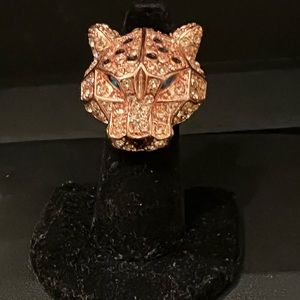 Rose gold panther ring.